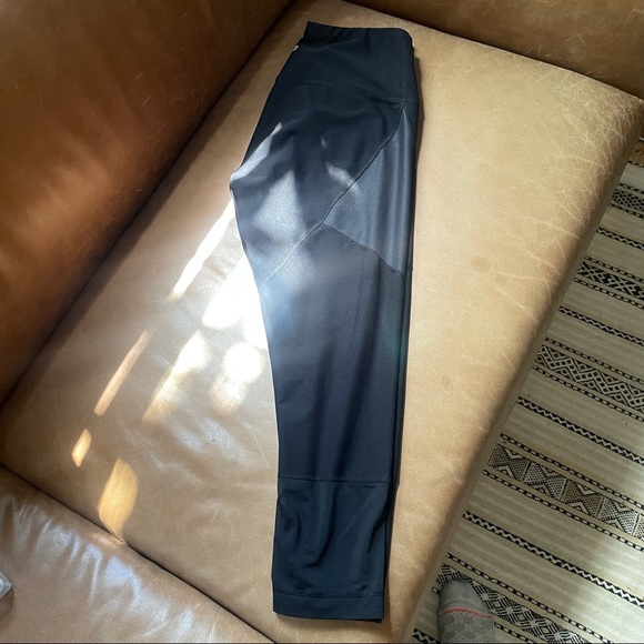90 Degrees by Reflex sheer panel workout leggings - Picture 2 of 6